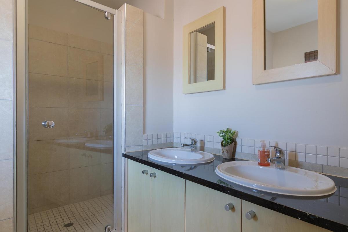 Citystay Century Apartment *